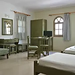 Hotel Proteas &